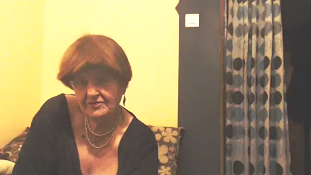 Chat +18 de MioritaHard ao vivo