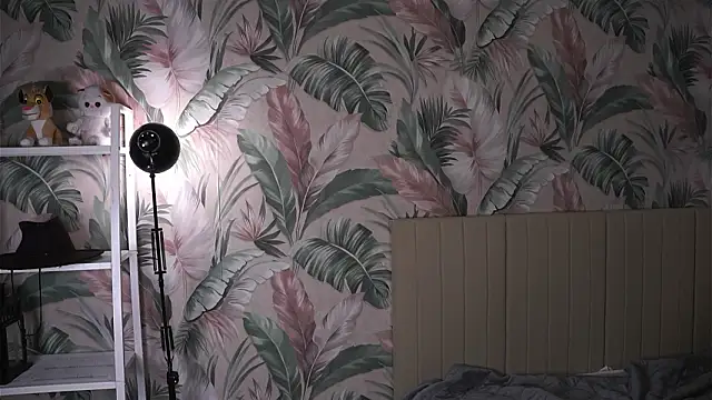 MarlinVarian Adlı Modelin Canlı XXX Sohbeti