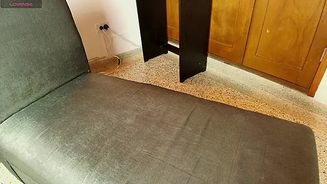 hares_mds Chat XXX live