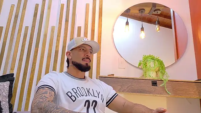 yorbymaxx's Live XXX Chat