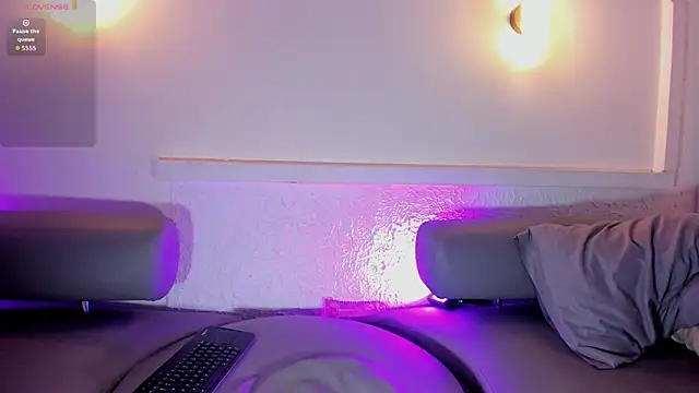 Peter_chase: διαδικτυακό σόου στην κάμερα