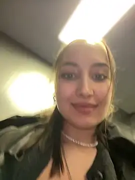 ICrazyOneIRL 라이브 XXX 채팅