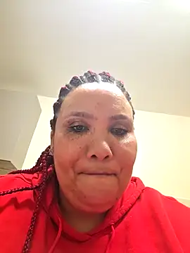 Curvy-Nthabi_X Adlı Modelin Web Kamerası Şovu