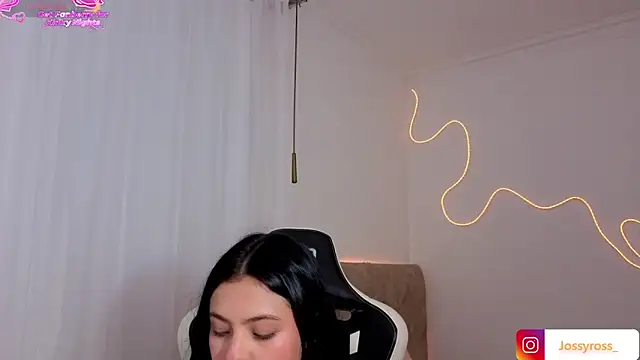 Victoryyy_'s Live XXX Chat