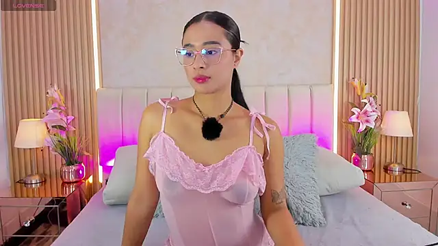 ZOEBARLOWE Live XXX-chat