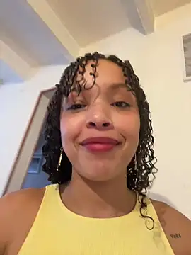 Yasmin777_ Live XXX-Chat