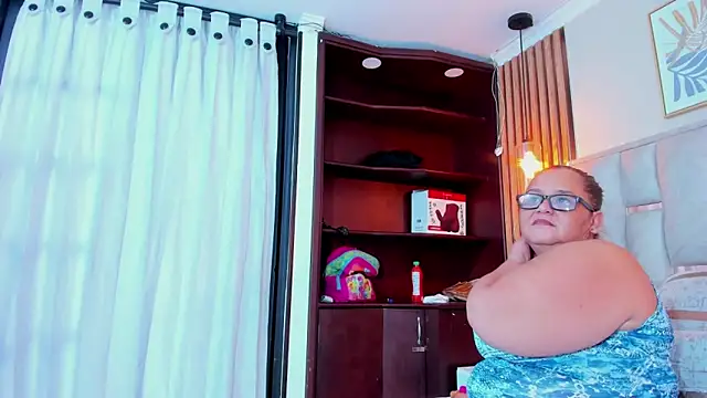 دردشة sam_perverted الجنسية المباشرة