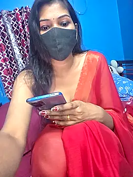 Priya_04's Webcam Show
