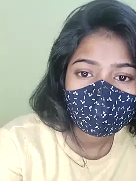 trinasa Show in webcam