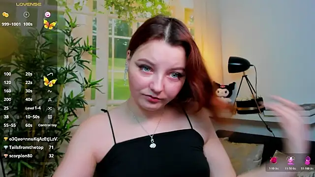 pretty_little_thing: вебкам-шоу