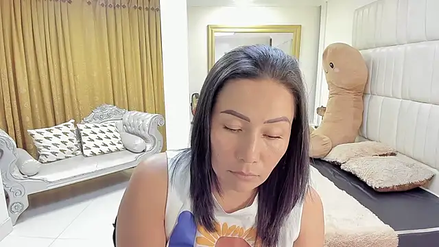 gaby_trent's Live XXX Chat