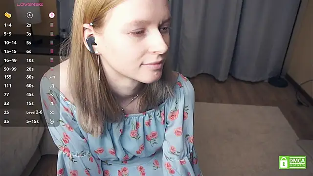 ToyaPletz's Live XXX Chat