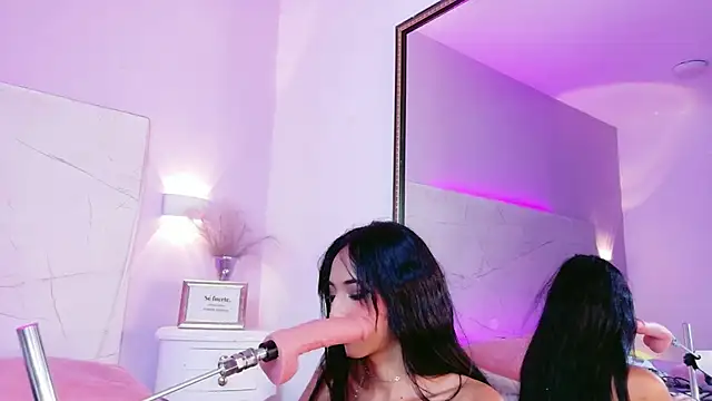 AbrilBrent 现场XXX聊天