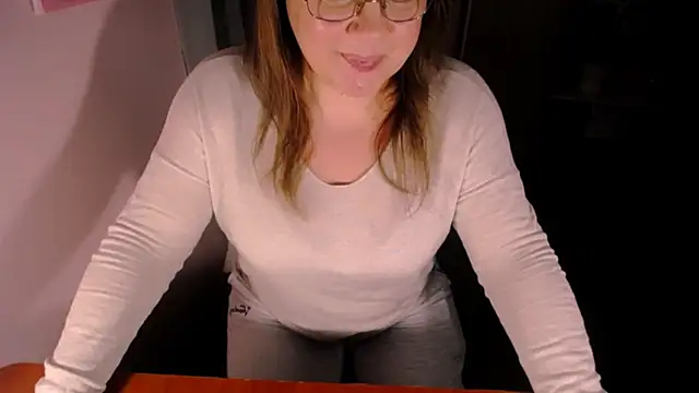 NeuroDoll 现场XXX聊天