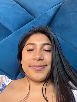 LinnaGardenia: απευθείας συνομιλία ΧΧΧ