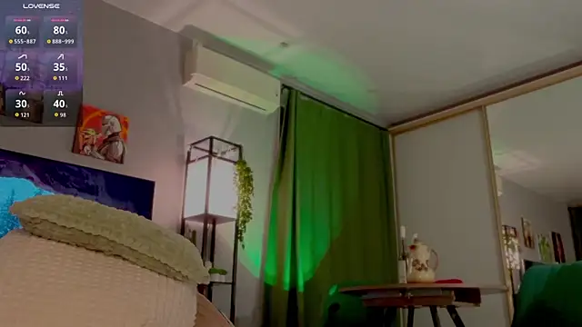 Chat +18 de Diora_vibe ao vivo