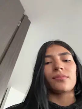 Ema_Rose_: απευθείας συνομιλία ΧΧΧ