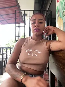 ATENEA_SEXXXY: απευθείας συνομιλία ΧΧΧ