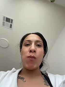 FerrariFrench's Live XXX Chat