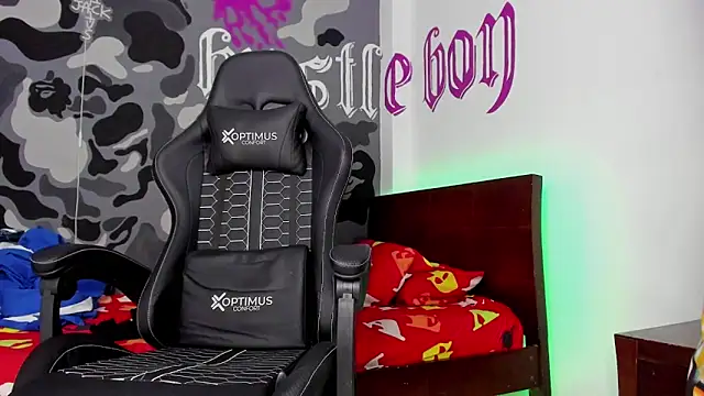 BRYXXXON1 即時 XXX 聊天