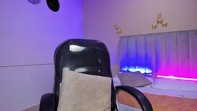 Nascary_Fox Live XXX-Chat