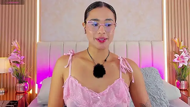 Онлайн чат XXX ZOEBARLOWE