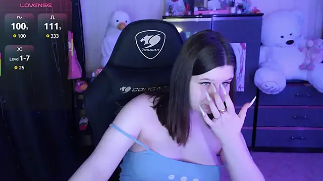 AmyVibess 现场XXX聊天