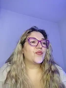 Naty_Mature_ 웹캠 쇼