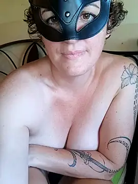 emiliemilf's Live XXX Chat