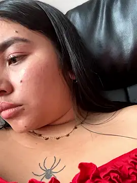 Vickybon লাইভ XXX চ্যাট