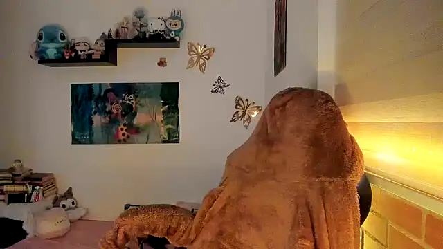 Shaddycute_ Adlı Modelin Canlı XXX Sohbeti