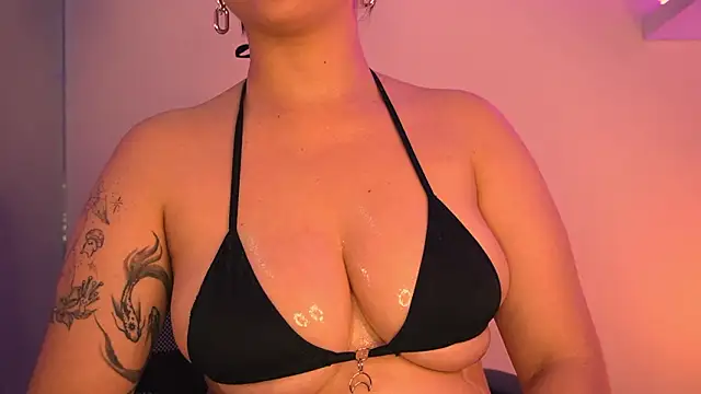 Chat XXX ao vivo de Gloomydoll