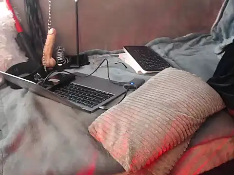 Chat XXX ao vivo de GoddessMonicaAngels