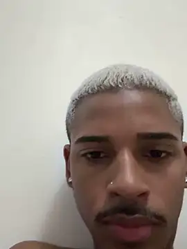 Webkamerová show pretin19cm1