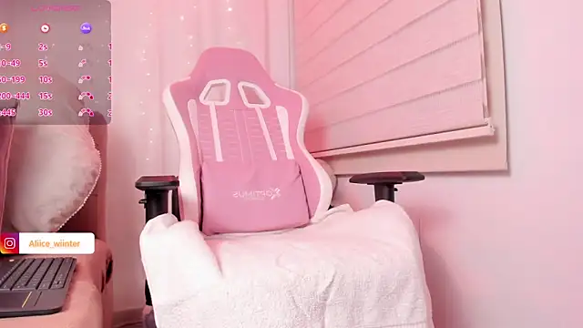 Chat XXX en directo de Alice_winter_