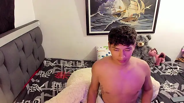 Chatroom XXX en direct de mateo-Esposito