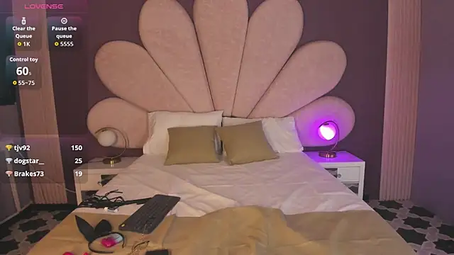 LolaGray__: απευθείας συνομιλία ΧΧΧ