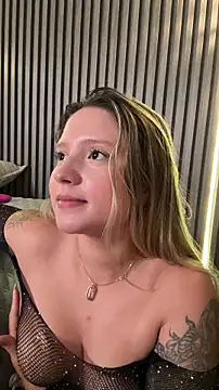 MiaPetit_ 现场XXX聊天