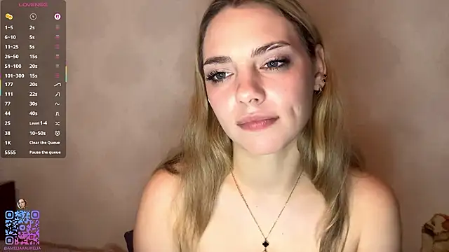 IlanaLafferty Webcam show