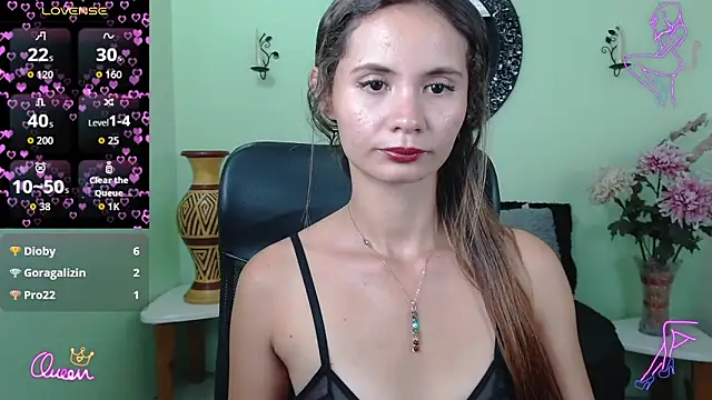 Sofia_Franco_ Adlı Modelin Canlı XXX Sohbeti