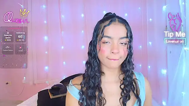 SunnyGilmoree live XXX chat