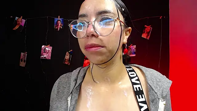 valentina_swallow Obrolan Langsung XXX