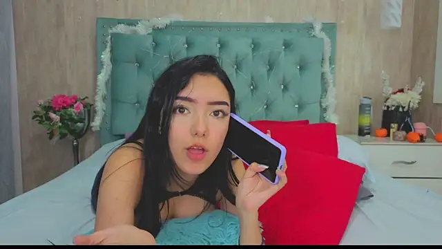 Marcelaa_fox's Live XXX Chat