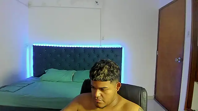 Вебкам-шоу jordan_colman