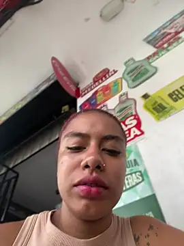 Show de ATENEA_SEXXXY na webcam