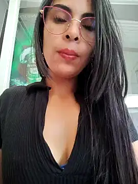 Astrid-- Pertunjukan Webcam