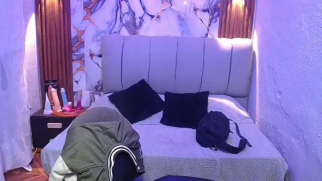 lehia_285 在線直播表演