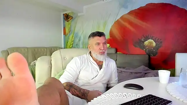 BlowMyXXL's Webcam Show