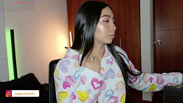 megan_bluee23 Live XXX-Chat