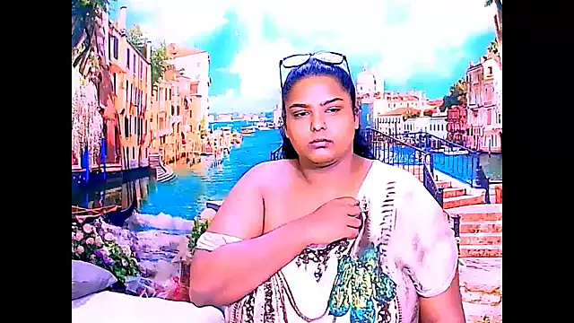 Indianfairy99 Adlı Modelin Canlı XXX Sohbeti